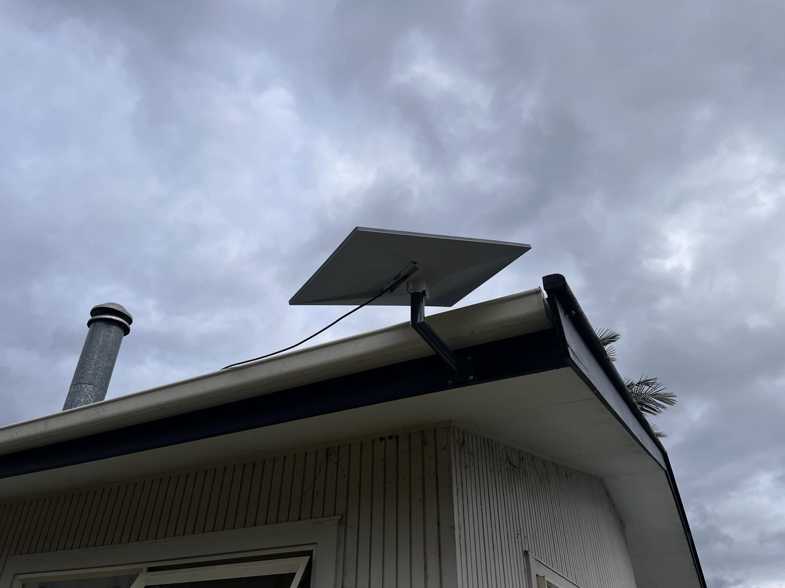 NZ Stock | Starlink Gen 3 V3/V4 Mount Kit | Wall, Roof, Eave & Fascia Adapter - KiwisLove