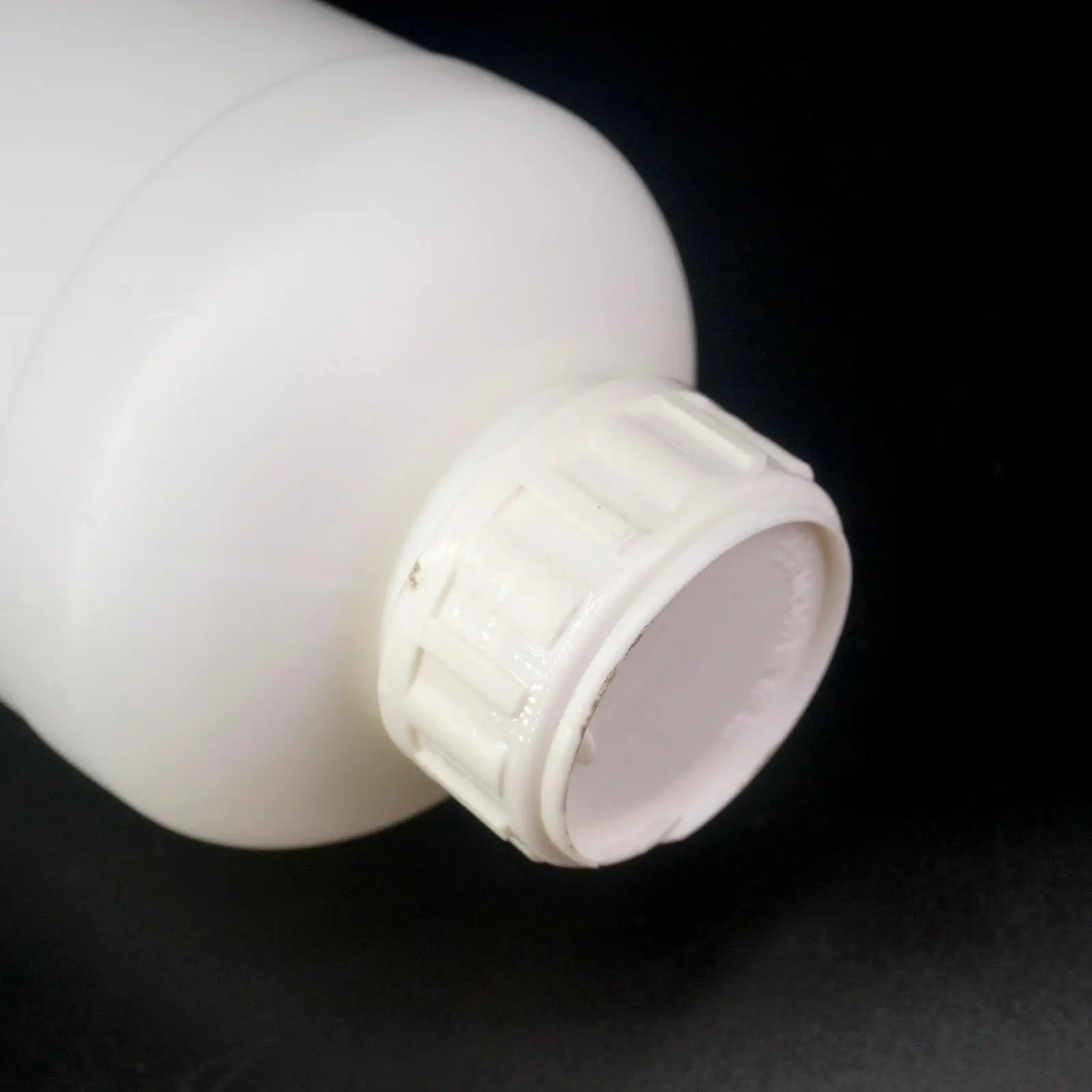 1000ml Fluorinated HDPE Bottle Chemical Resistance Lab Science - KiwisLove