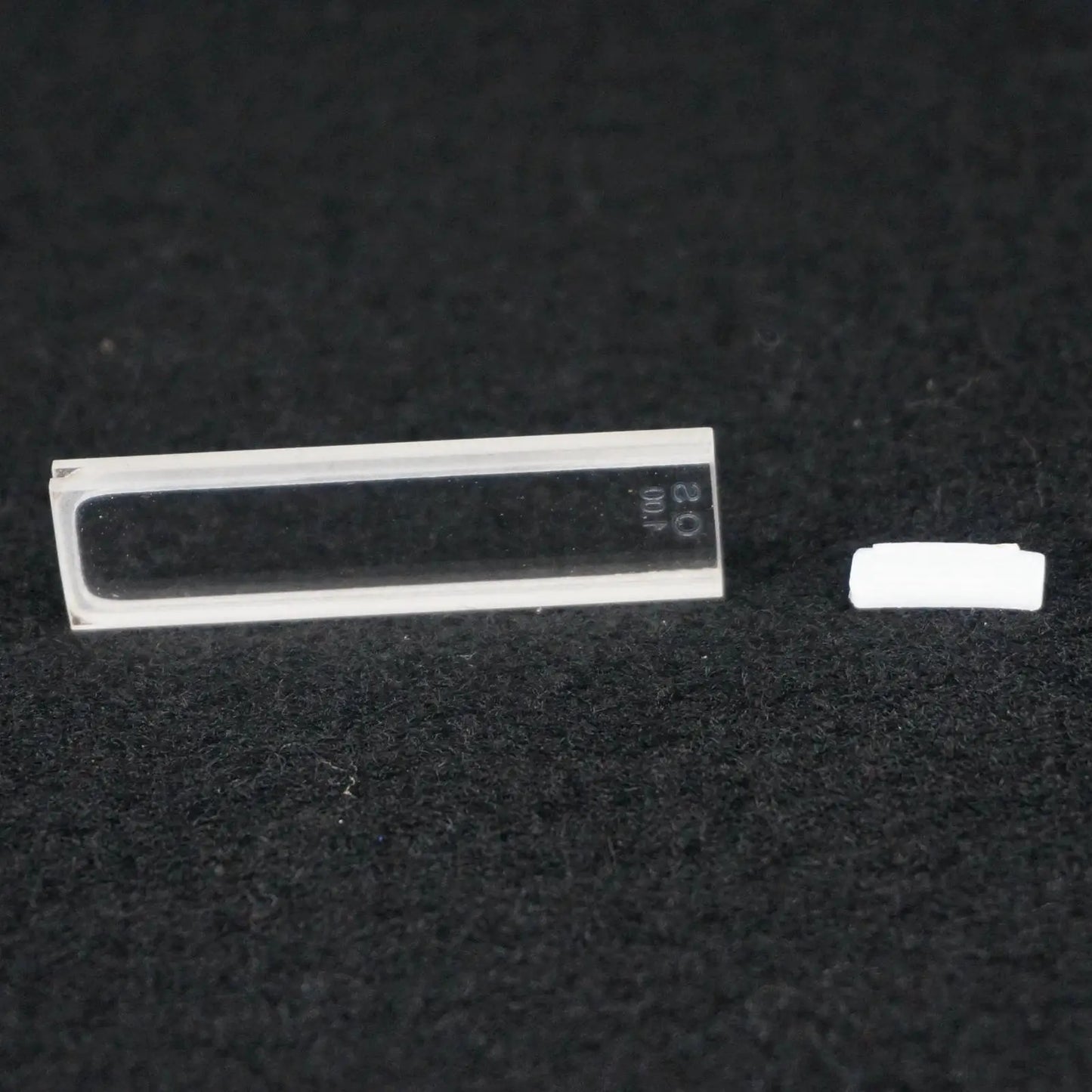 1mm Path Length JGS1 Quartz Cuvette Cell With PTFE Lid For Uv Spectrophotometers - KiwisLove