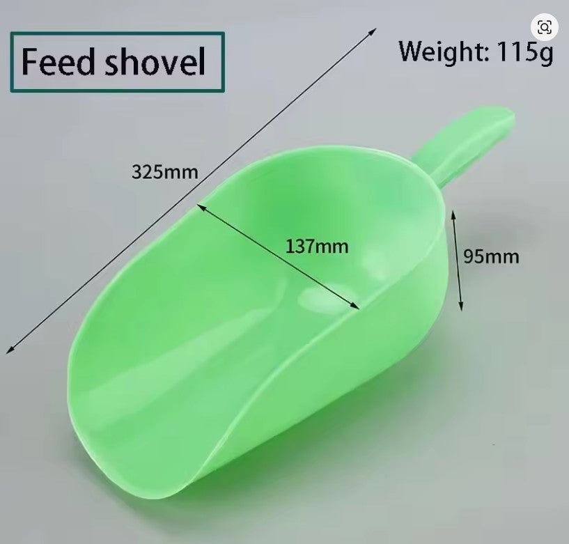 NZ Stock  Plastic Thickened Feed & Play Shovel  – For Pig Feeding, Sand & Snow Play - KiwisLove