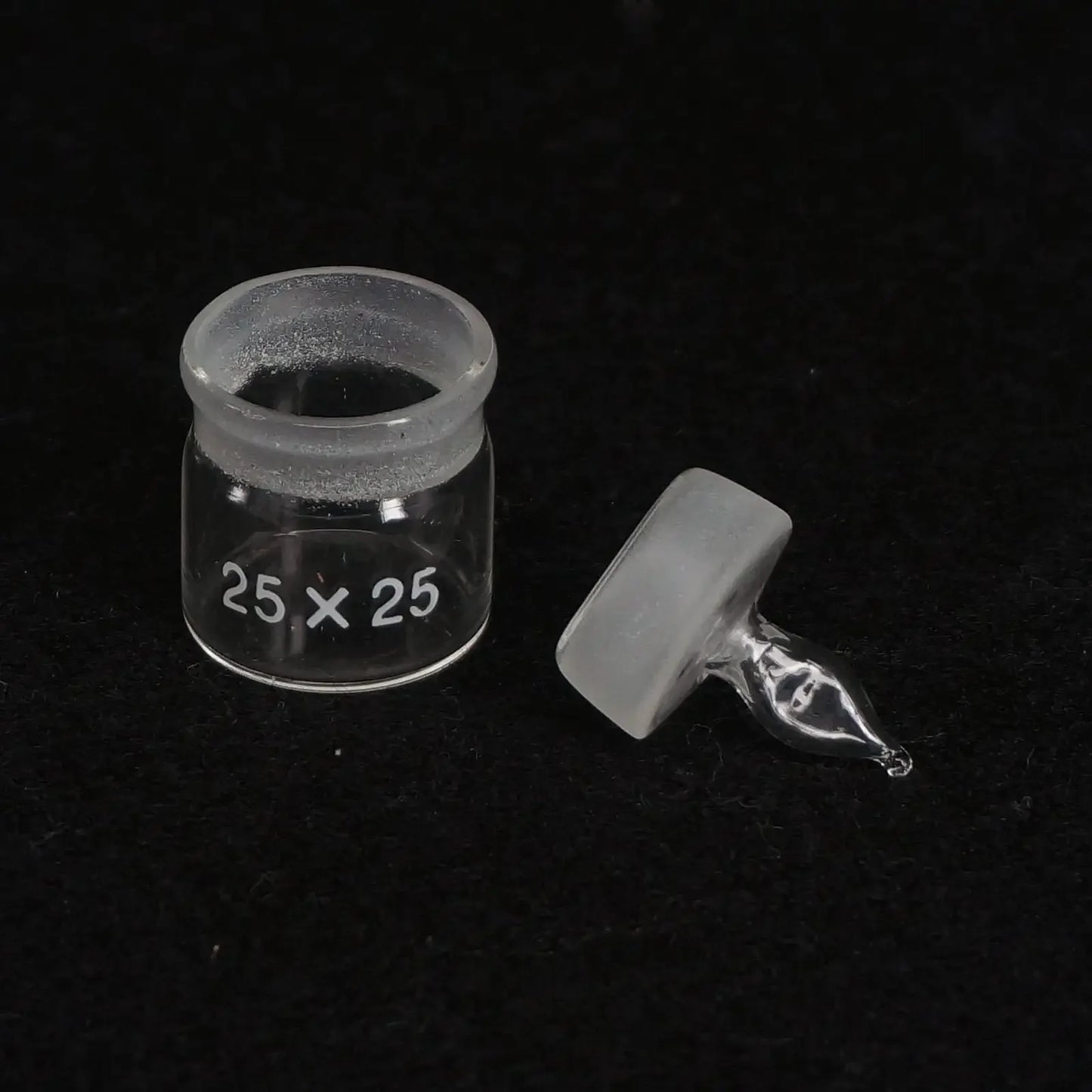 25x25mm Diameter x Height Lab Glass Weighting Bottle with Ground Glass Stopper - KiwisLove