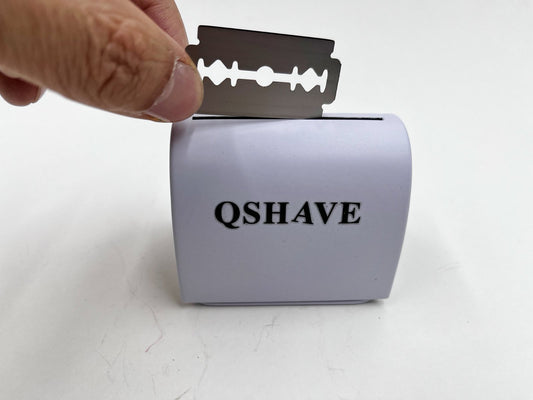 QSHAVE Blade Disposal Case – Razor Blade Bank Safe Storage Box