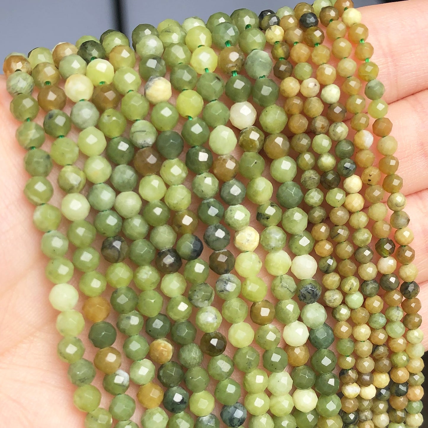 |14:193#Green Jade;200000061:1071#3mm (approx 110pcs)|14:193#Green Jade;200000061:1452#4mm (approx 91pcs)|1005003380239976-Green Jade-3mm (approx 110pcs)|1005003380239976-Green Jade-4mm (approx 91pcs)