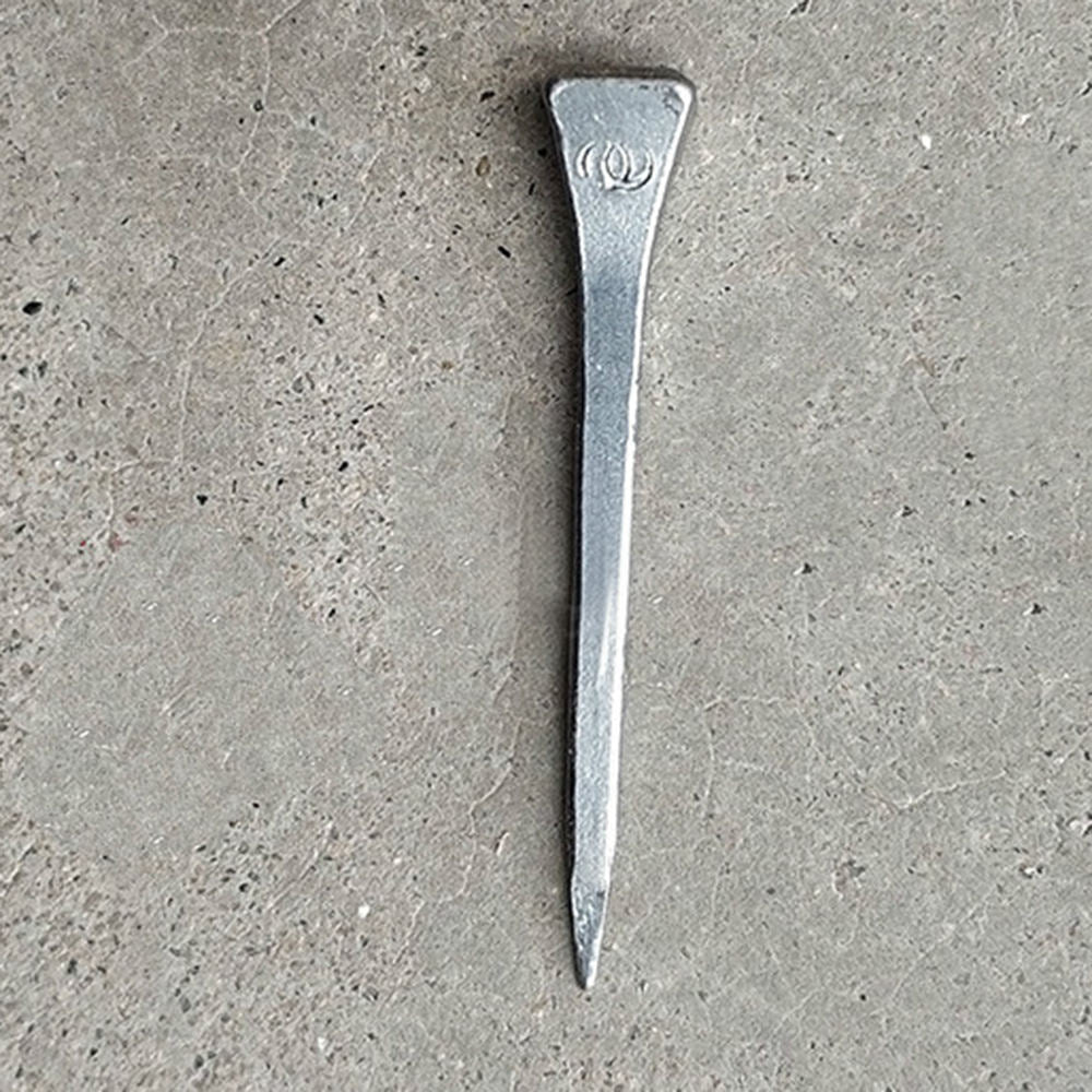 100pcs High Quality Horse shoe Nails E2 E4 E5 3 Sizes - KiwisLove