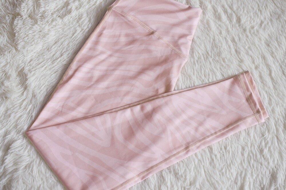 Women Yoga Suits Fitness Strip Digital Print Sets Woman Sportwear Gym Running Clothing 6 - KiwisLove