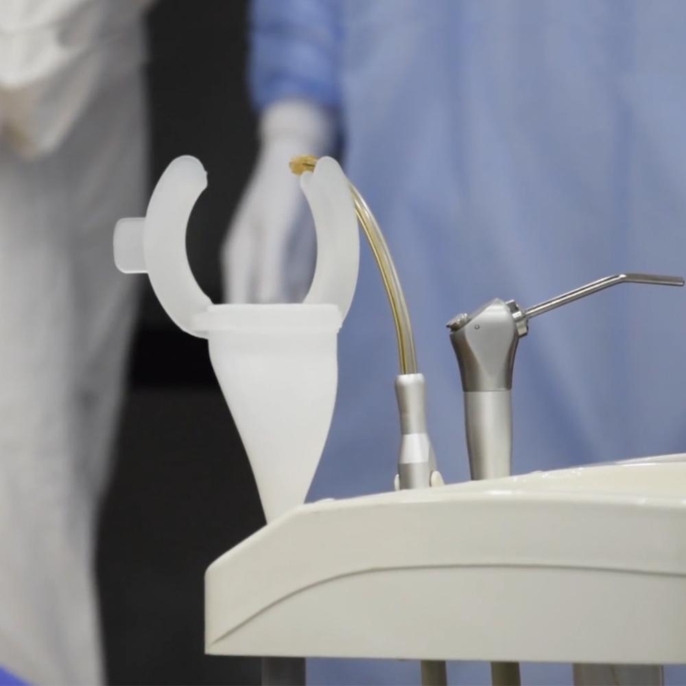 Azdent  Dental Mouth Opener HVE  Suction Droplets Dental Cheek Lip Retractor - KiwisLove