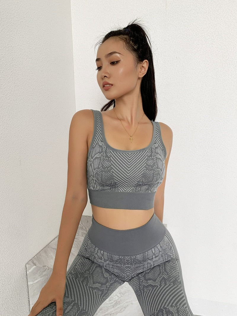 Snakeskin Women Yoga Set Seamless Legging Fitness Sports Bras and Pants Gym - KiwisLove