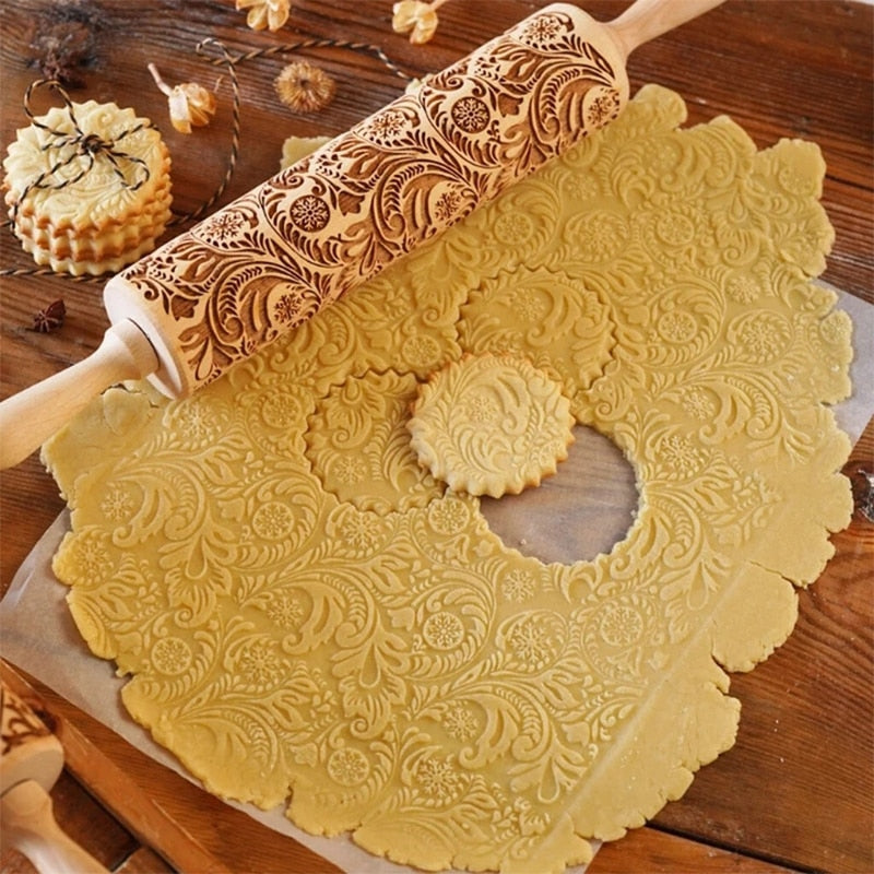 Wooden Engraved Roller Embossing Rolling Pin Leave Pattern Cookies Biscuit - KiwisLove
