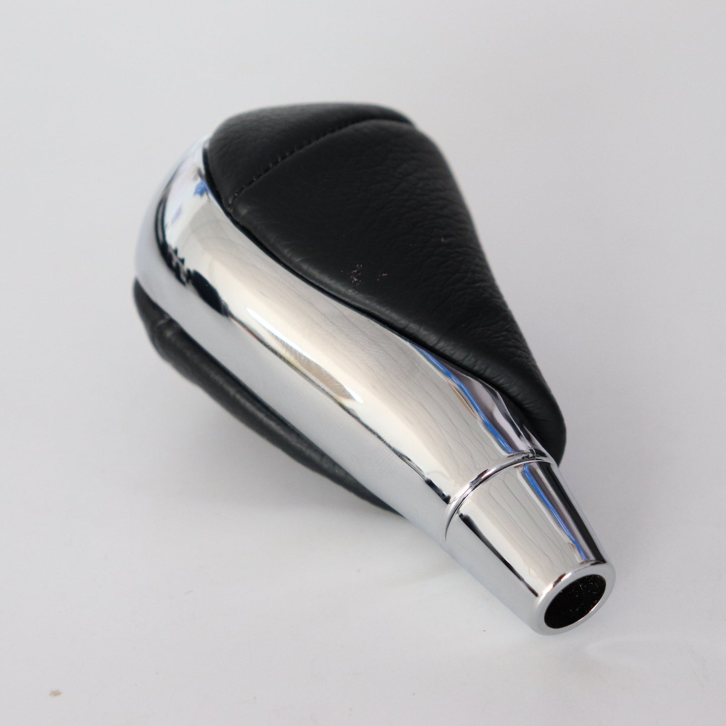 Leather Shift Knob Toyota Lexus ES330 ES350 GS460 IS250 LX470 LS460 RX350 RX400H LX RX450H SC430 CT200H - KiwisLove