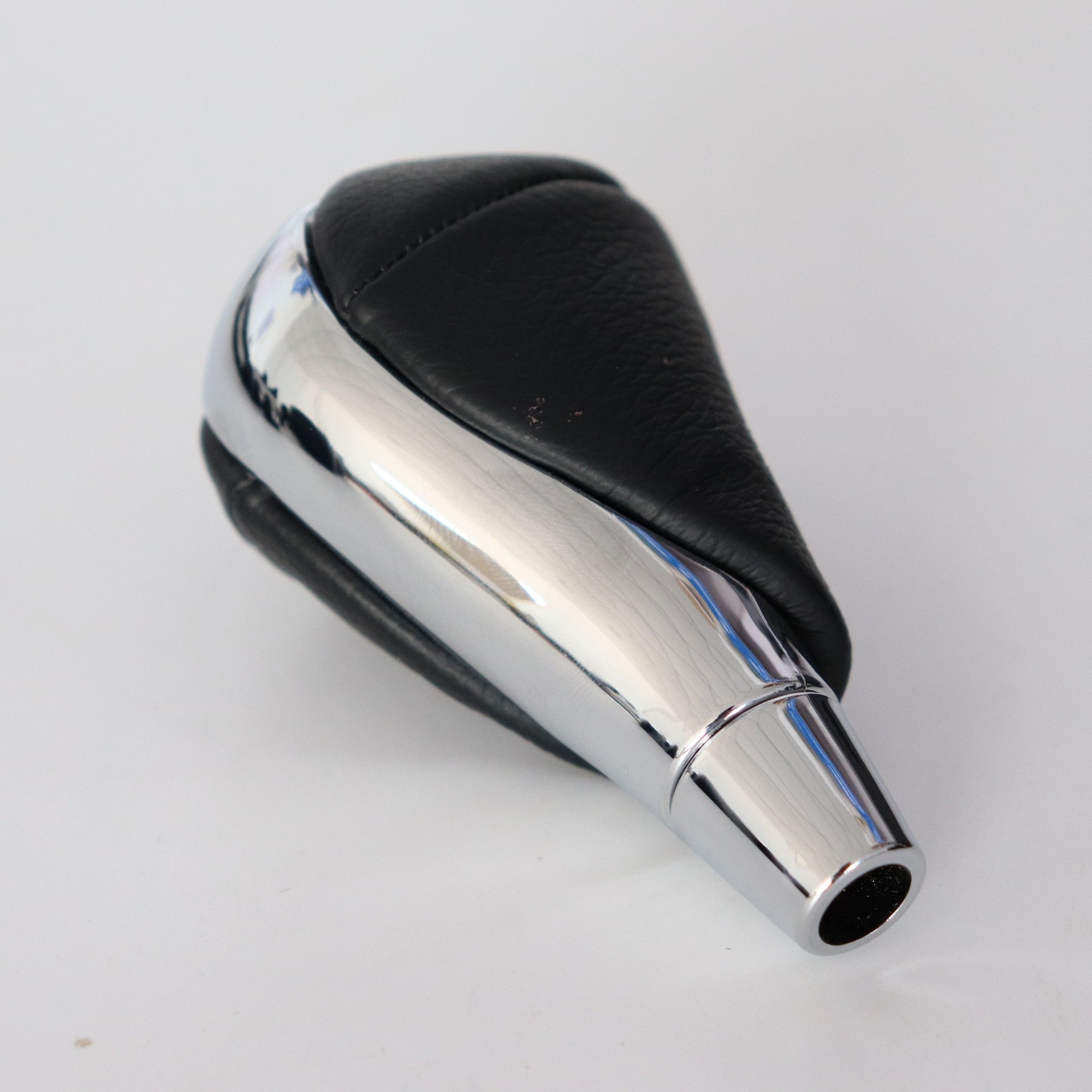 Leather Shift Knob Toyota Lexus ES330 ES350 GS460 IS250 LX470 LS460 RX350 RX400H LX RX450H SC430 CT200H - KiwisLove