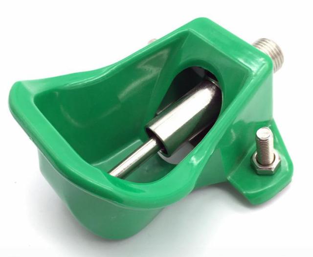 1 Pcs Thicken Plastic Piglets Lambs Drinking Bowl - KiwisLove